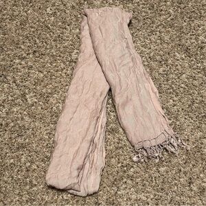 Anne Klein women’s shawl